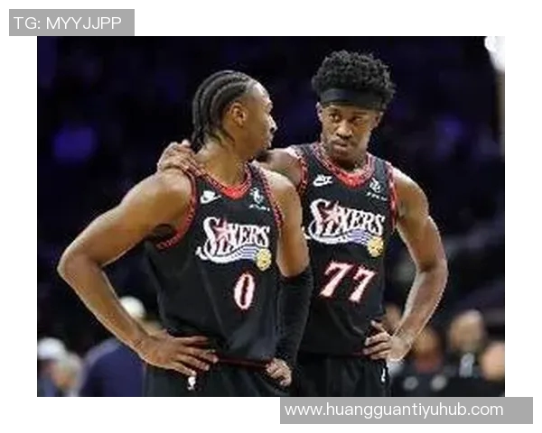 马克西谈埃奇库姆自信心期待他挑战我并比拼训练到达时间